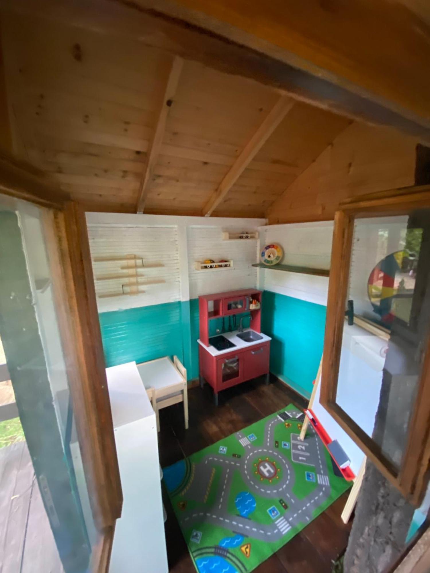 Villa Planinska Kuca "Zvuk Tisine" - Fruska Gora à Beocin Extérieur photo